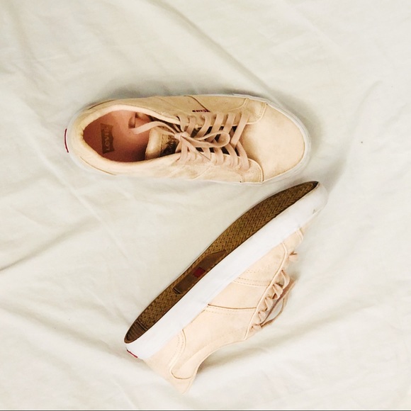 Levi’s Pink and White Tennis Sneakers Size 9 - Picture 2 of 5